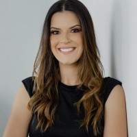 Paula Ribeiro | Estética logo - Similar company to De Paula Ribeiro Sociedade De Advogados