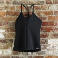 Pauir Athletic Apparel logo - Similar company to Traü Athletic Apparel