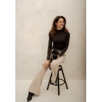 Juliët Broersen Photography logo - Similar company to Magicbox