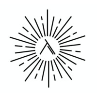 Golden Sea Picnics logo - Similar company to Picnic & Peonies