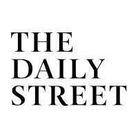 THE DAILY STREET logo - Similar company to Playy.