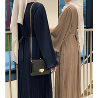 Asian Abaya logo - Similar company to عبايات ميْسَلون 💕