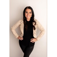 Small Business Moms logo - Similar company to Failproof Business Academy