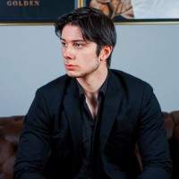 David Ulubaev logo - Similar company to Master Your Mindset