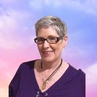 Unique Vibrations logo - Similar company to Bright Business Coaching