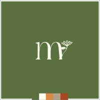 Julia Motta Fotografia logo - Similar company to Breeze Photo