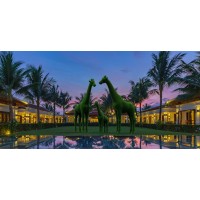 FAF topiary logo - Similar company to Faf Illum