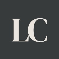 Laura Costas logo - Similar company to Cade Consultors