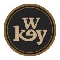 Whiskáč logo - Similar company to Osmička