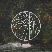 NOMADE logo - Similar company to Everleet