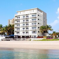 Sun Tower Hotel & Suites logo - Similar company to Peachy Cleaned Inc. - Vacation Rental Cleaning