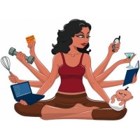 HOUSEWIFE logo - Similar company to Itoss