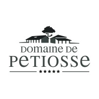 Domaine de Petiosse logo - Similar company to Domaine D'En Fargou : Séminaire - Mariage - Hôtel 4 Étoiles - Restaurant