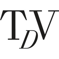 Tenue de Ville logo - Similar company to Piknik Studio