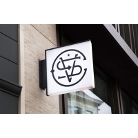 Scott's Vapour Co logo - Similar company to Sky Hunter Vape