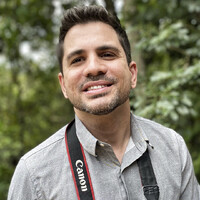 Lucas Esposito Fotografia logo - Similar company to Uburn Media
