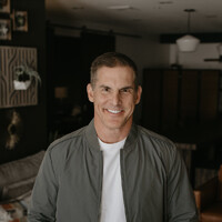 Craig Groeschel Leadership Podcast logo - Similar company to Digifora