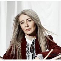 Dame Evelyn Glennie logo - Similar company to Call & Response Studios Ltd