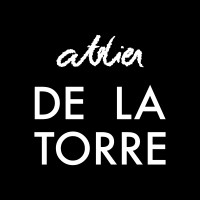 Atelier De La Torre logo - Similar company to Kommostudio | Arquitectura Interior