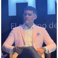Mike Valdés logo - Similar company to Diversis