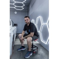 MK - Cardetailing logo - Similar company to Bright Operations Gmbh
