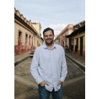Coach Mauricio Raigosa logo - Similar company to Uane People