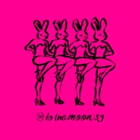 TO THE MOON logo - Similar company to Lazywaist Co.