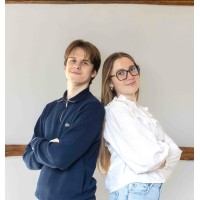 Stolia logo - Similar company to Oxynight