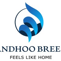 Mandhoo Breeze logo - Similar company to Fampesc