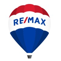 RE/MAX Family Vision logo - Similar company to Viapontica Ai