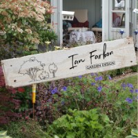 Ian Farbon Garden Design logo - Similar company to Farbon Property Services