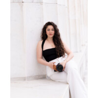 Magdalena Photography logo - Similar company to Light System Lab