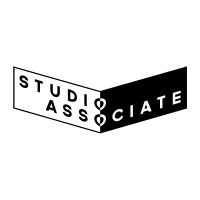 Studio Associate