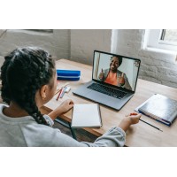 Apprendre le français en ligne logo - Similar company to Apprendre Francais