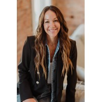 The Tomlinson Group logo - Similar company to Ask Amy Staging