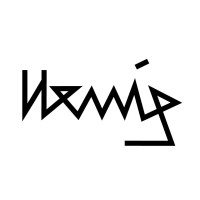 Benjamin Hennig Designstudio logo - Similar company to Luett. Designagentur Für Marken Mit Profil.