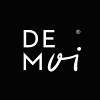 DE MOI® I Conscious Beauty logo - Similar company to Graystone Education