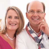 Leonie & Markus Walter | Neukunden gewinnen mit LinkedIn logo - Similar company to Pakete Rakete