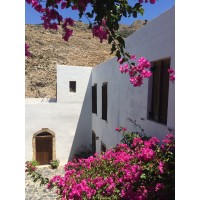 YogaOnCrete logo - Similar company to Re/Max Canavos