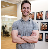 Simon Mathis - FitLife GmbH logo - Similar company to H2H Copy