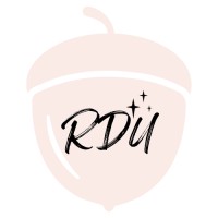 The Raleigh-Durham Girl logo - Similar company to Littlethings