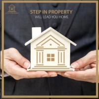 Step In Property logo - Similar company to Fraqtions