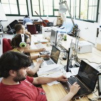 Bedrijf de Software Engineers logo - Similar company to Bit-E