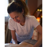 Formatrice de massages bien-être - Sensation'aile by Cécile logo - Similar company to Ug Web Solution E Servizi Di Segreteria Virtuale