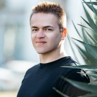 Sebastien Debaenst logo - Similar company to Aim4Epic