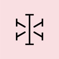 Isometric logo - Similar company to Tractive