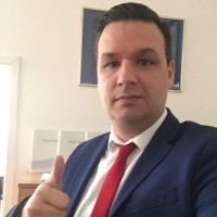 Financijsko Planiranje - Vanja Kovačević logo - Similar company to Plavi Kod