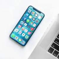 smartphone logo - Similar company to Doogee India