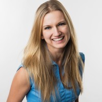 Yana Martens Video Coaching logo - Similar company to Fastlane Solutions (Vivanti Consulting)