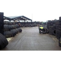 PB TYRES UK LLP logo - Similar company to Bromwall Ltd
